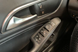 harmaa Mercedes-Benz CLA 2014 kuva 18.