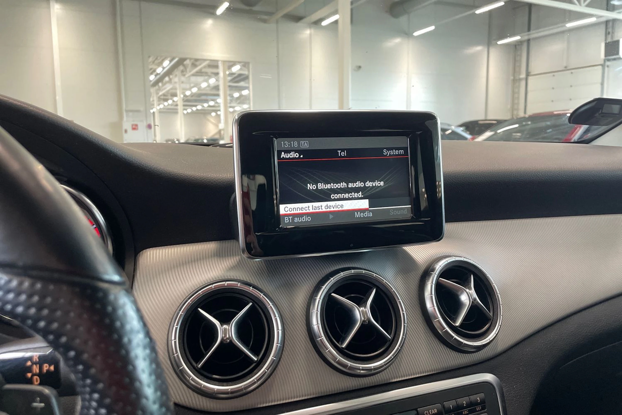 harmaa Mercedes-Benz CLA 2014 kuva 20.