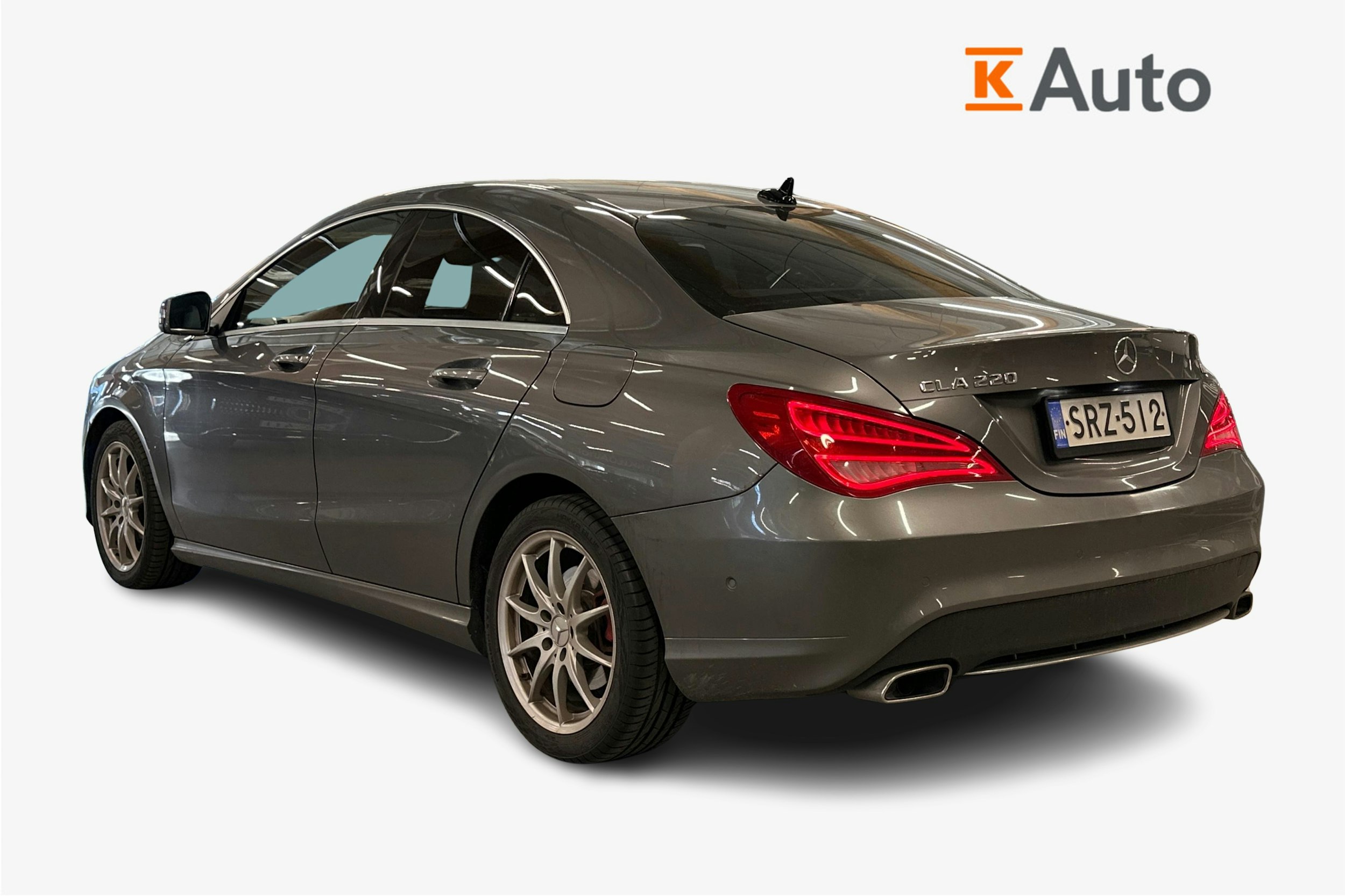 met. harmaa Mercedes-Benz CLA 2014 kuva 2.