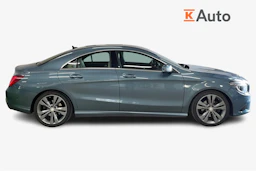 Sininen Mercedes-Benz CLA 2014 kuva 7.