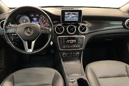 Harmaa Mercedes-Benz CLA 2014 kuva 9.