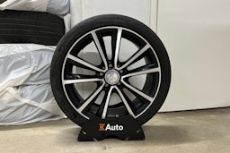 valkoinen Mercedes-Benz CLA 2015 kuva 13.