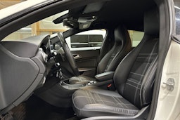 valkoinen Mercedes-Benz CLA 2015 kuva 16.