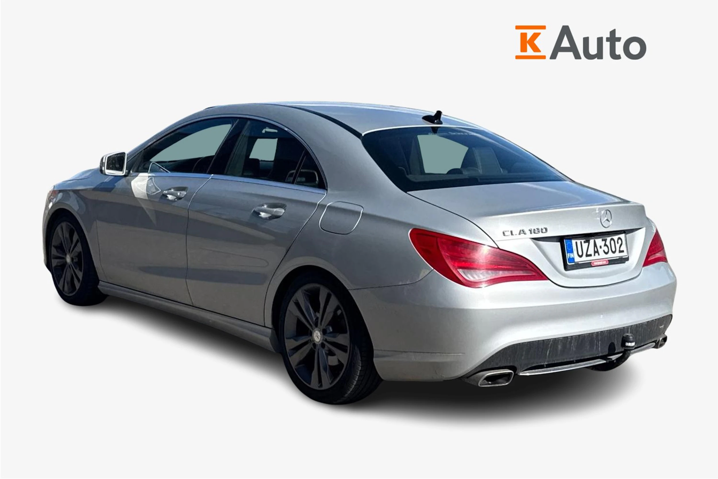 Harmaa Mercedes-Benz CLA 2015 kuva 2.