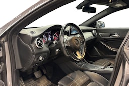 harmaa Mercedes-Benz CLA 2016 kuva 3.
