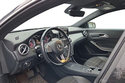 Musta Mercedes-Benz CLA 2016 kuva 3.