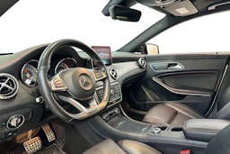 valkoinen Mercedes-Benz CLA 2016 kuva 3.