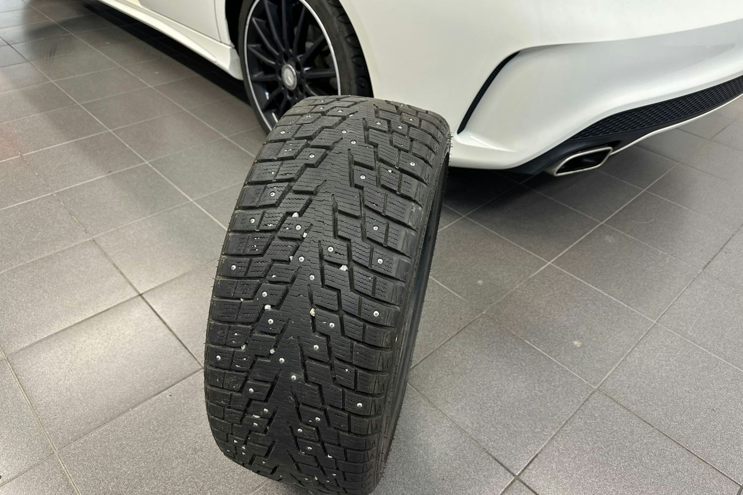 Valkoinen Mercedes-Benz CLA 2016 kuva 10.