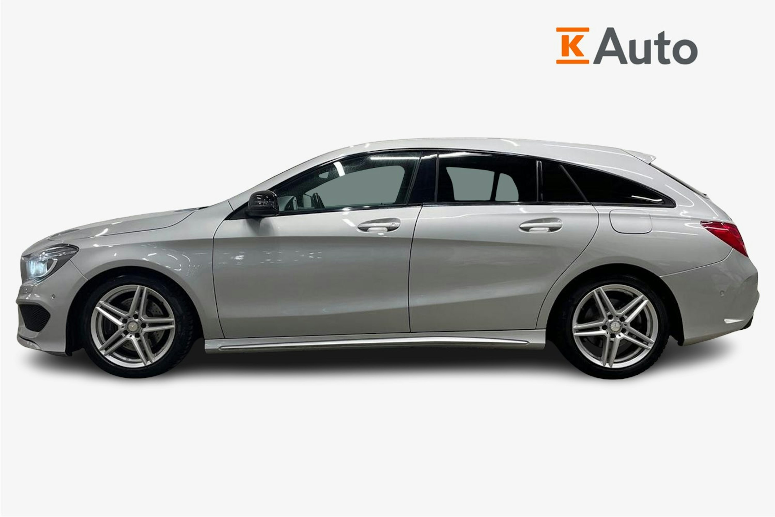 hopea Mercedes-Benz CLA 2016 kuva 6.