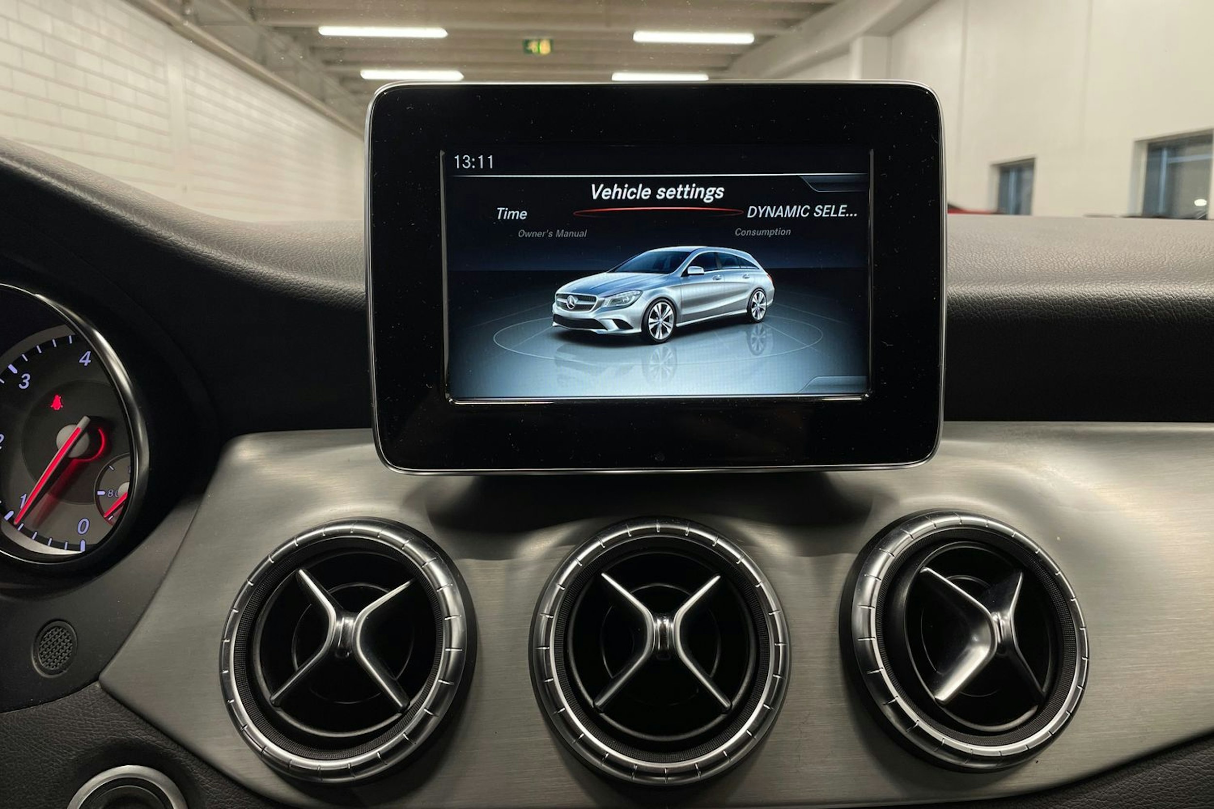 hopea Mercedes-Benz CLA 2016 kuva 17.