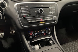 hopea Mercedes-Benz CLA 2016 kuva 20.