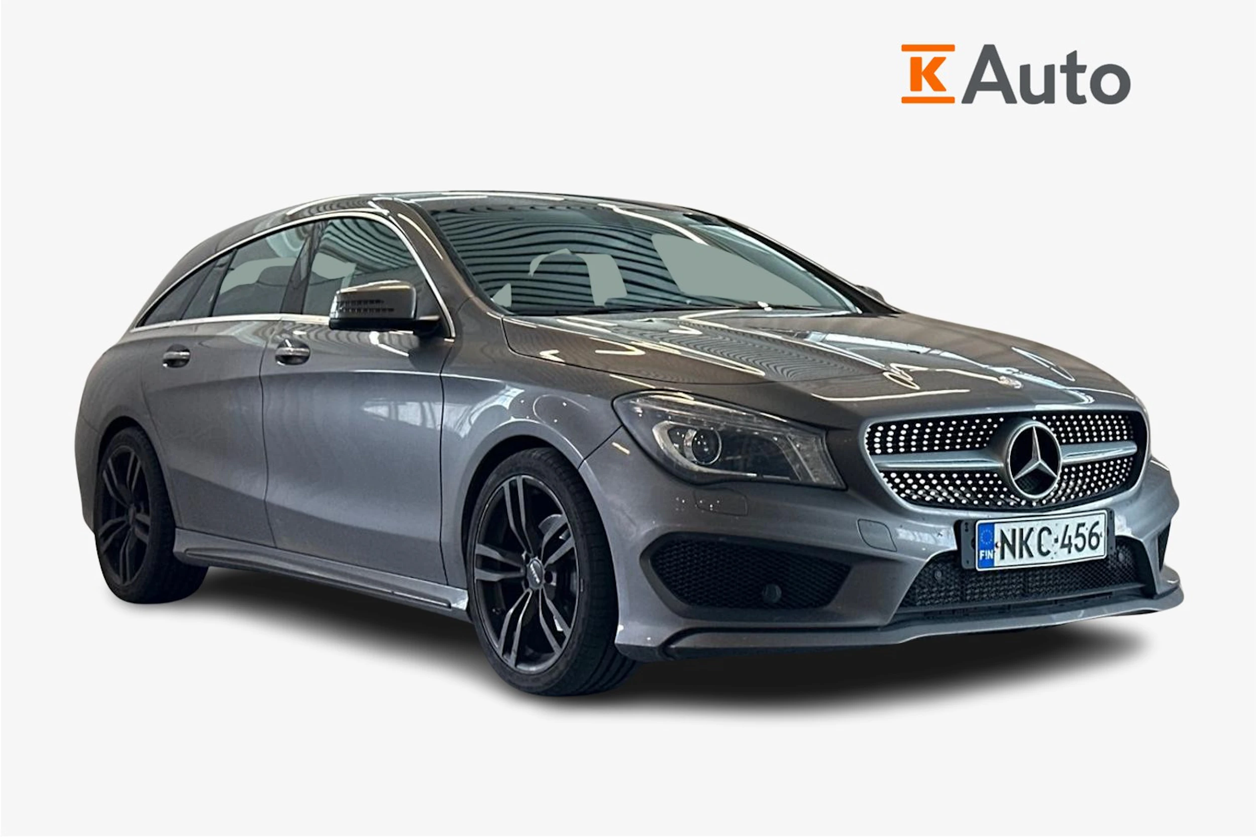 harmaa Mercedes-Benz CLA 2016 kuva 1.