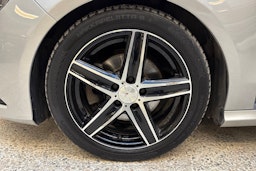 Harmaa Mercedes-Benz CLA 2016 kuva 13.