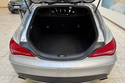 Harmaa Mercedes-Benz CLA 2016 kuva 23.