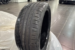 hopea Mercedes-Benz CLA 2017 kuva 13.