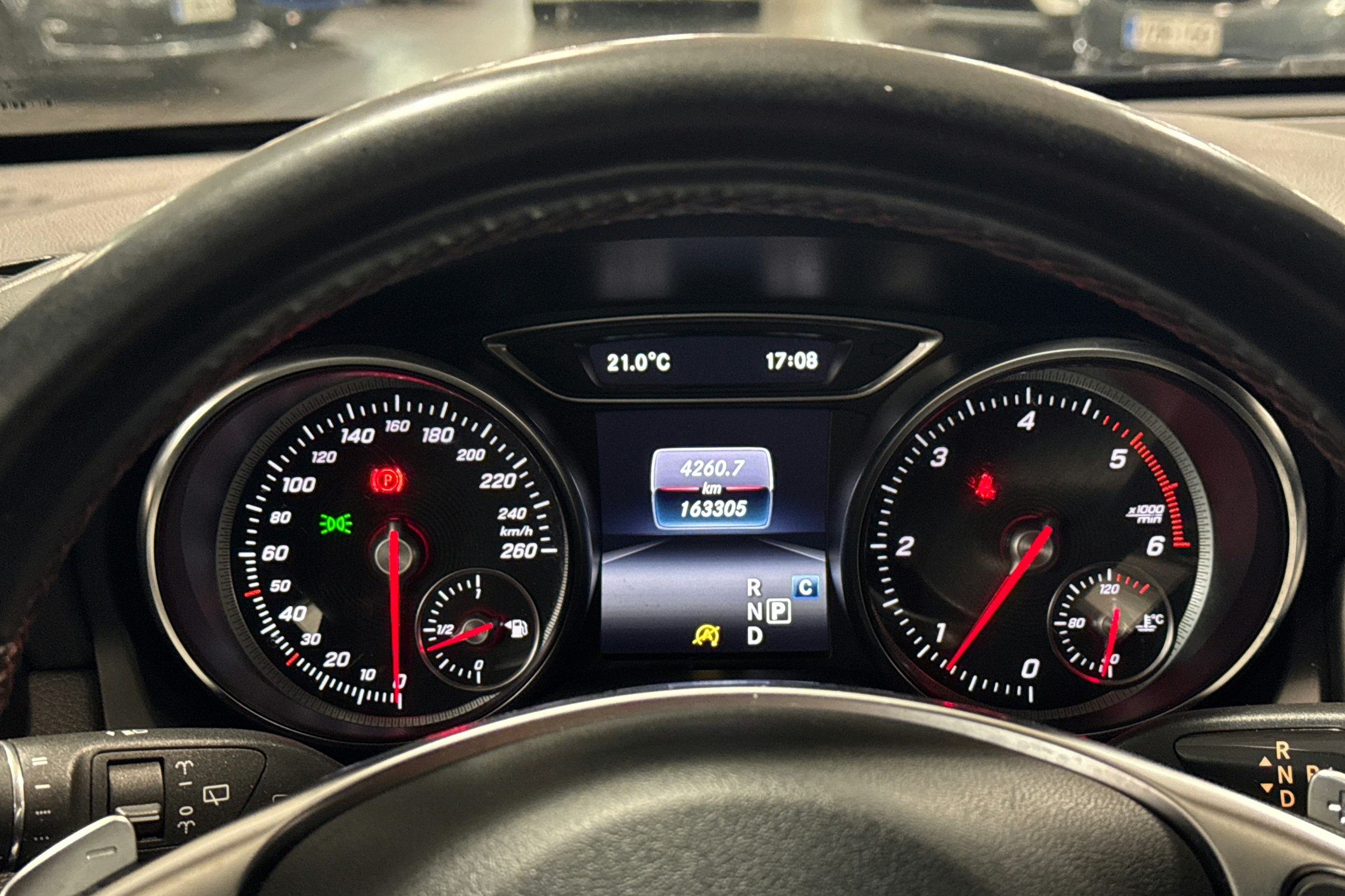 hopea Mercedes-Benz CLA 2017 kuva 15.