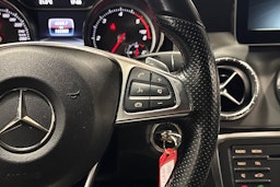 hopea Mercedes-Benz CLA 2017 kuva 17.