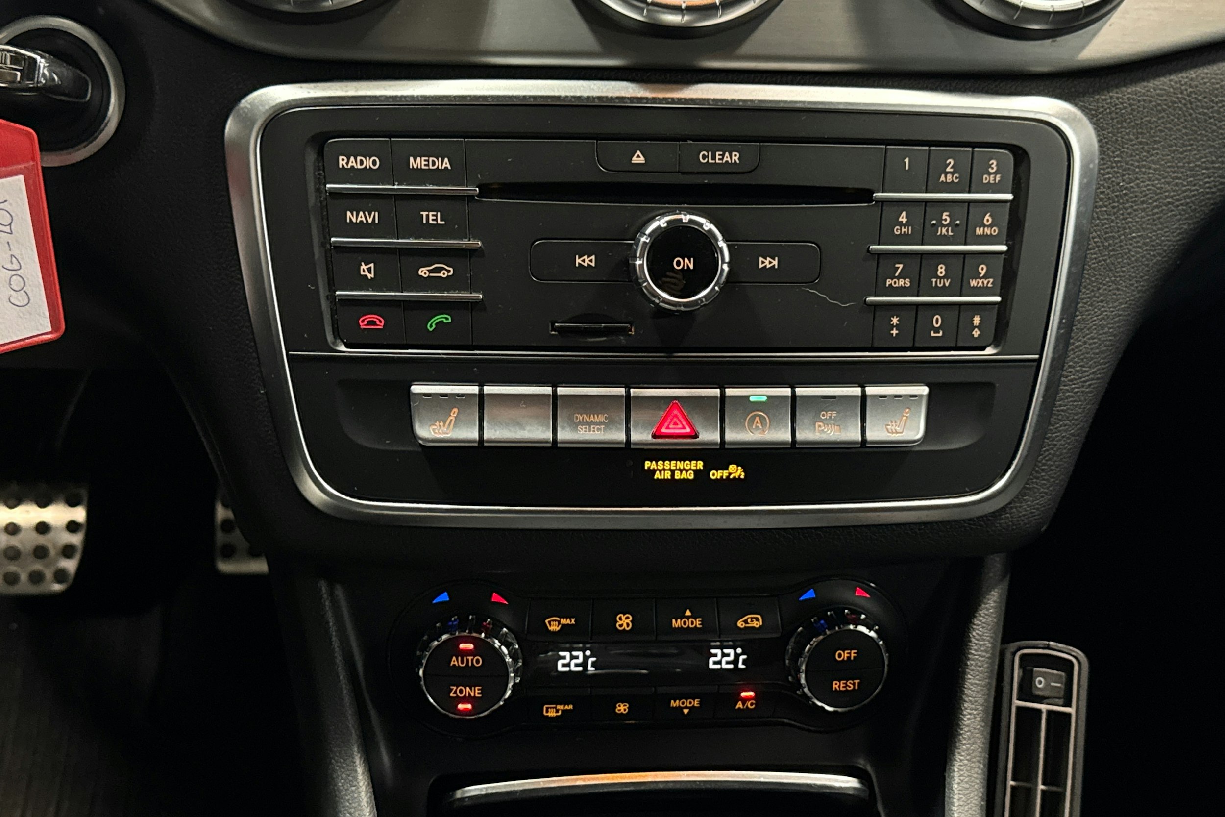 hopea Mercedes-Benz CLA 2017 kuva 18.