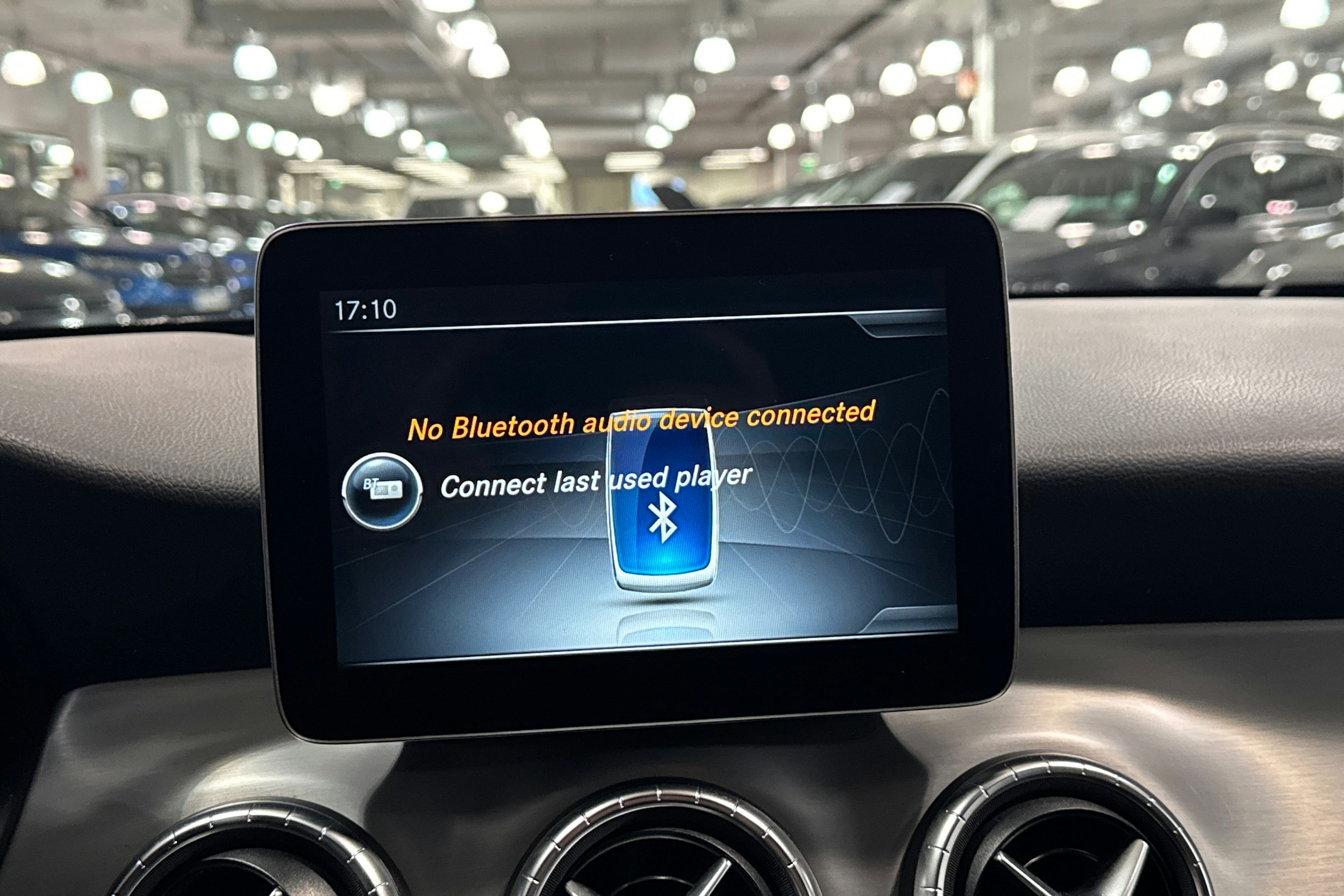 hopea Mercedes-Benz CLA 2017 kuva 23.