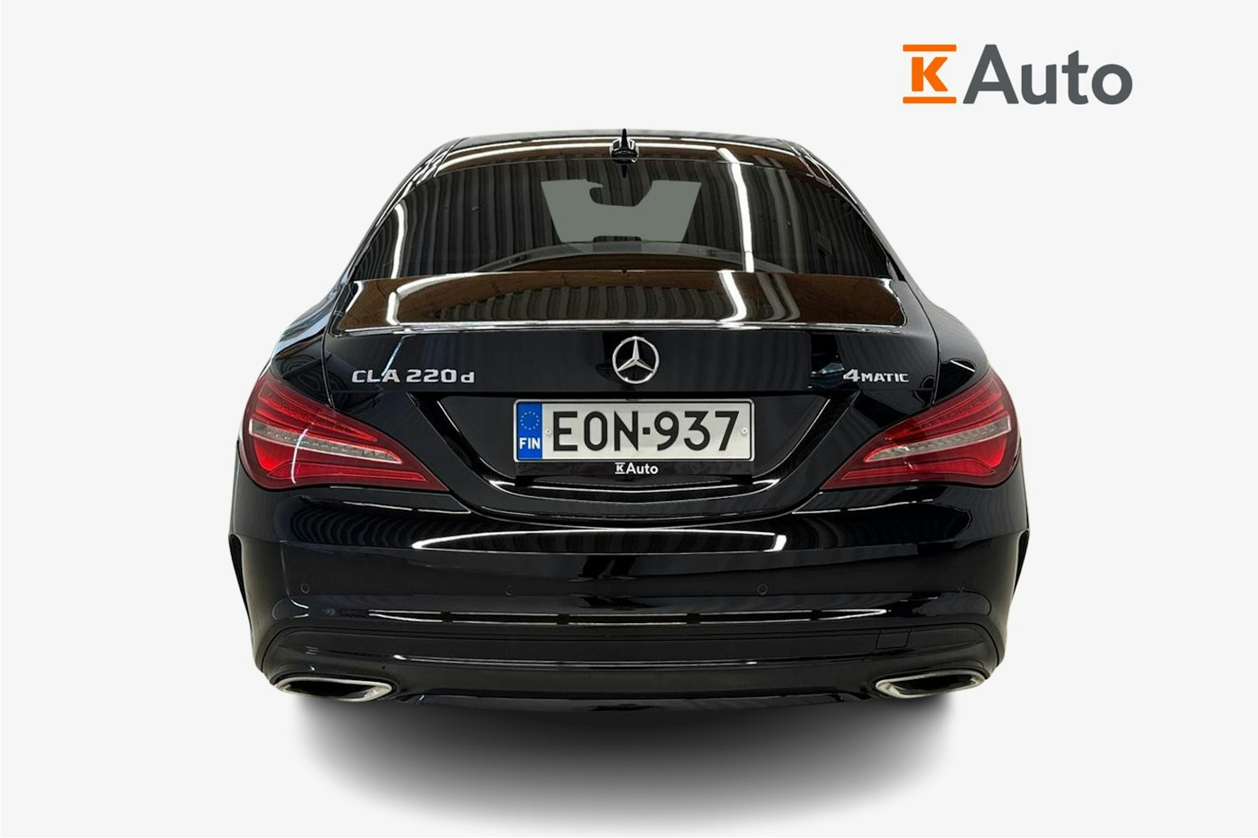 musta Mercedes-Benz CLA 2017 kuva 3.
