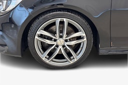 musta Mercedes-Benz CLA 2017 kuva 11.