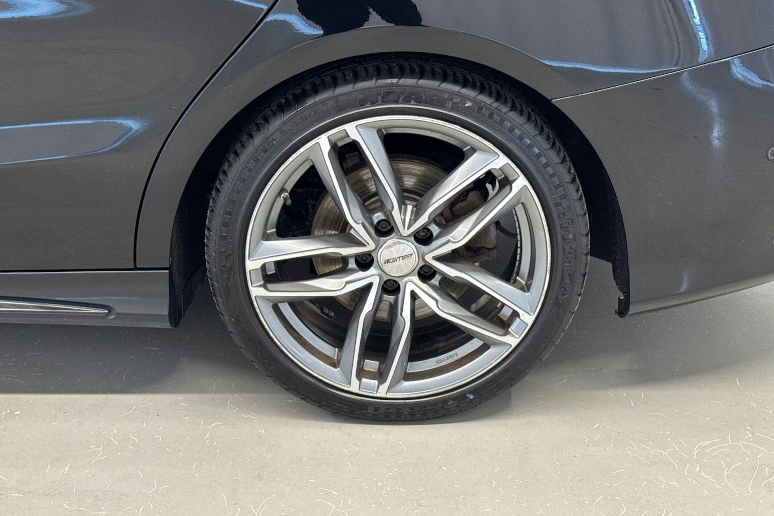 musta Mercedes-Benz CLA 2017 kuva 13.