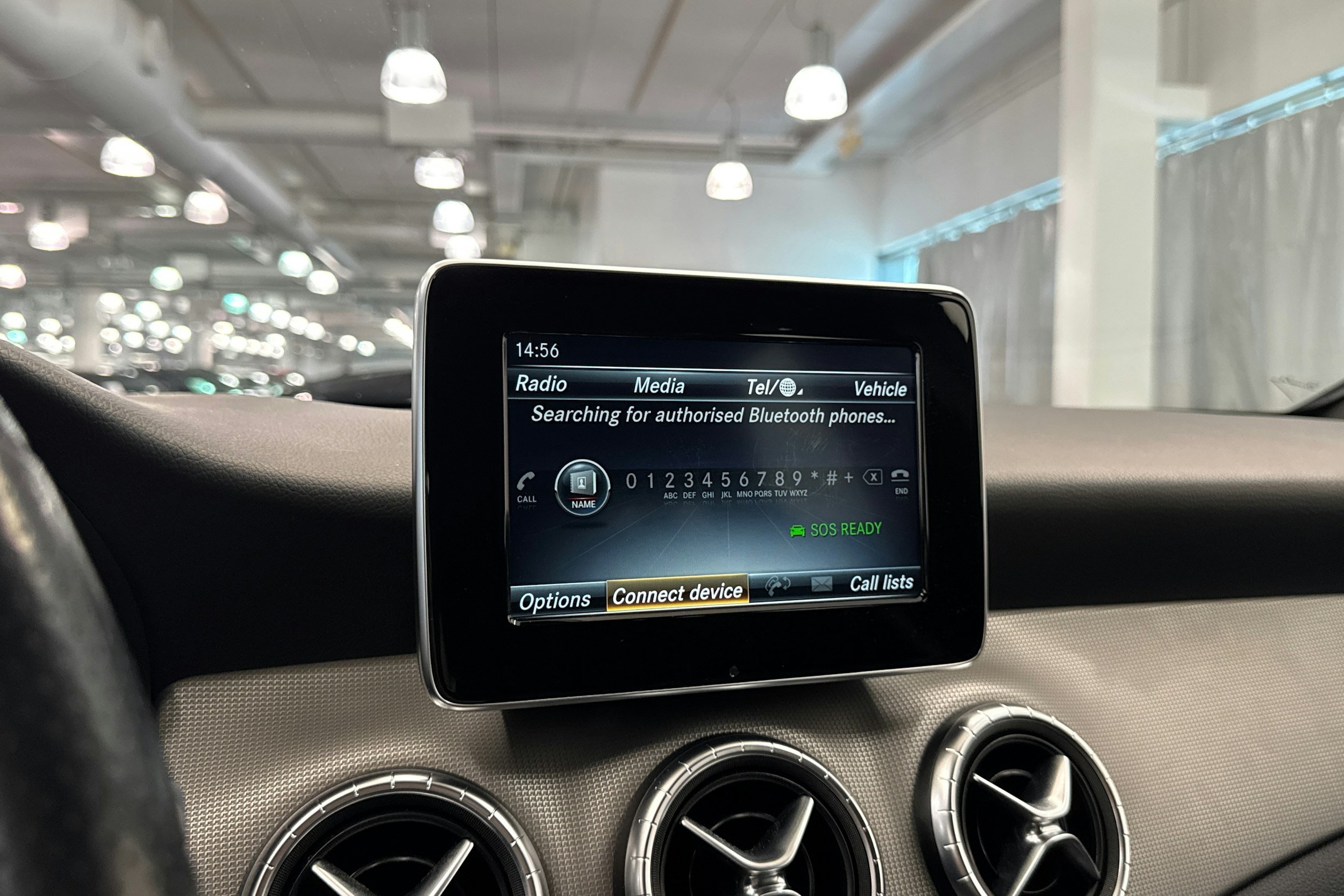 valkoinen Mercedes-Benz CLA 2017 kuva 28.
