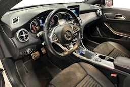 valkoinen Mercedes-Benz CLA 2017 kuva 3.