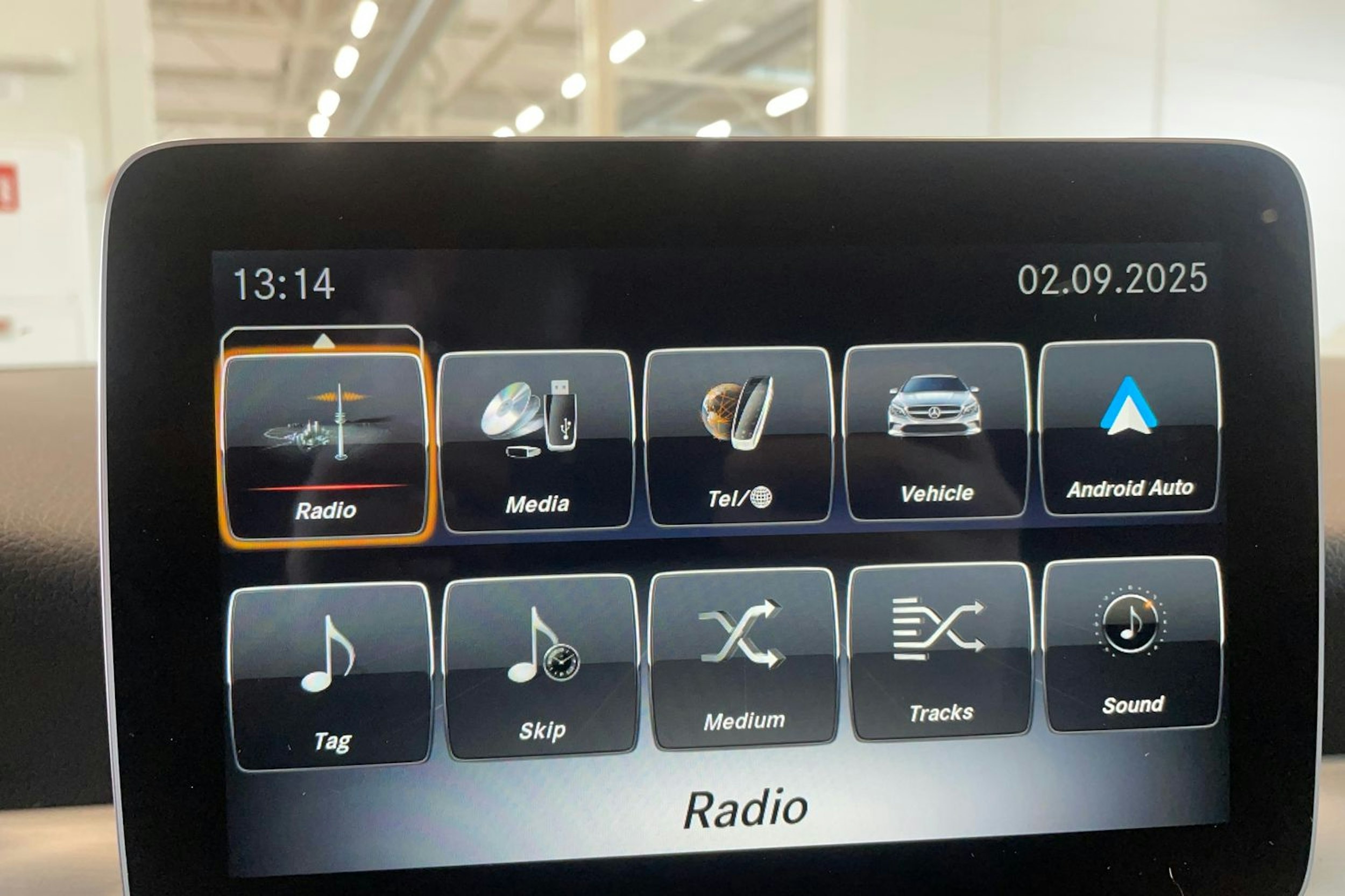 valkoinen Mercedes-Benz CLA 2017 kuva 20.