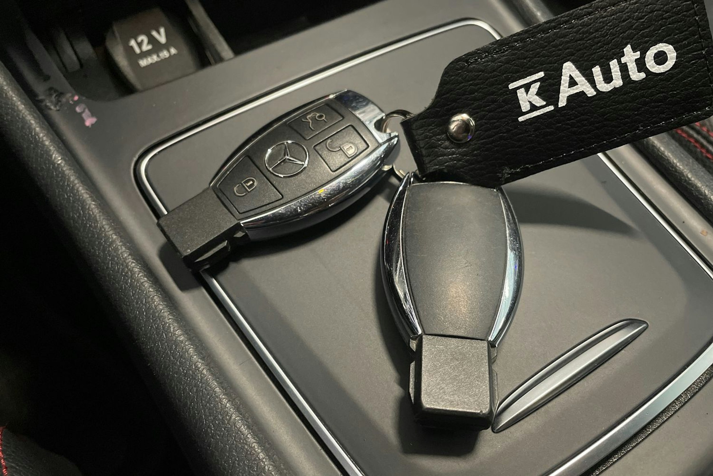 valkoinen Mercedes-Benz CLA 2017 kuva 26.