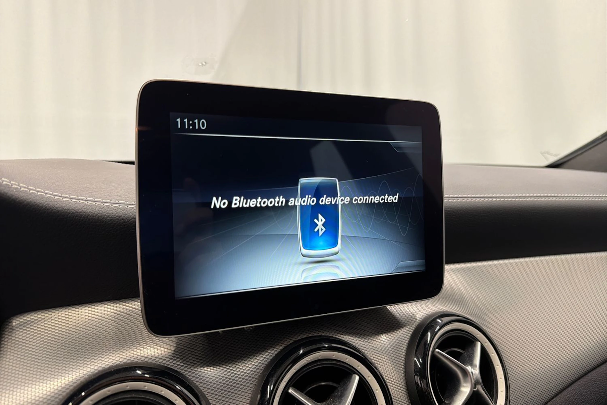 musta Mercedes-Benz CLA 2017 kuva 20.