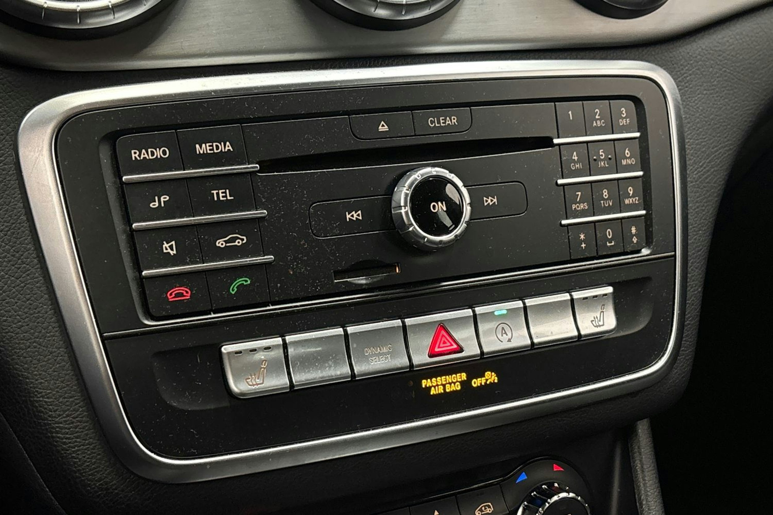 ruskea (beige) Mercedes-Benz CLA 2017 kuva 24.