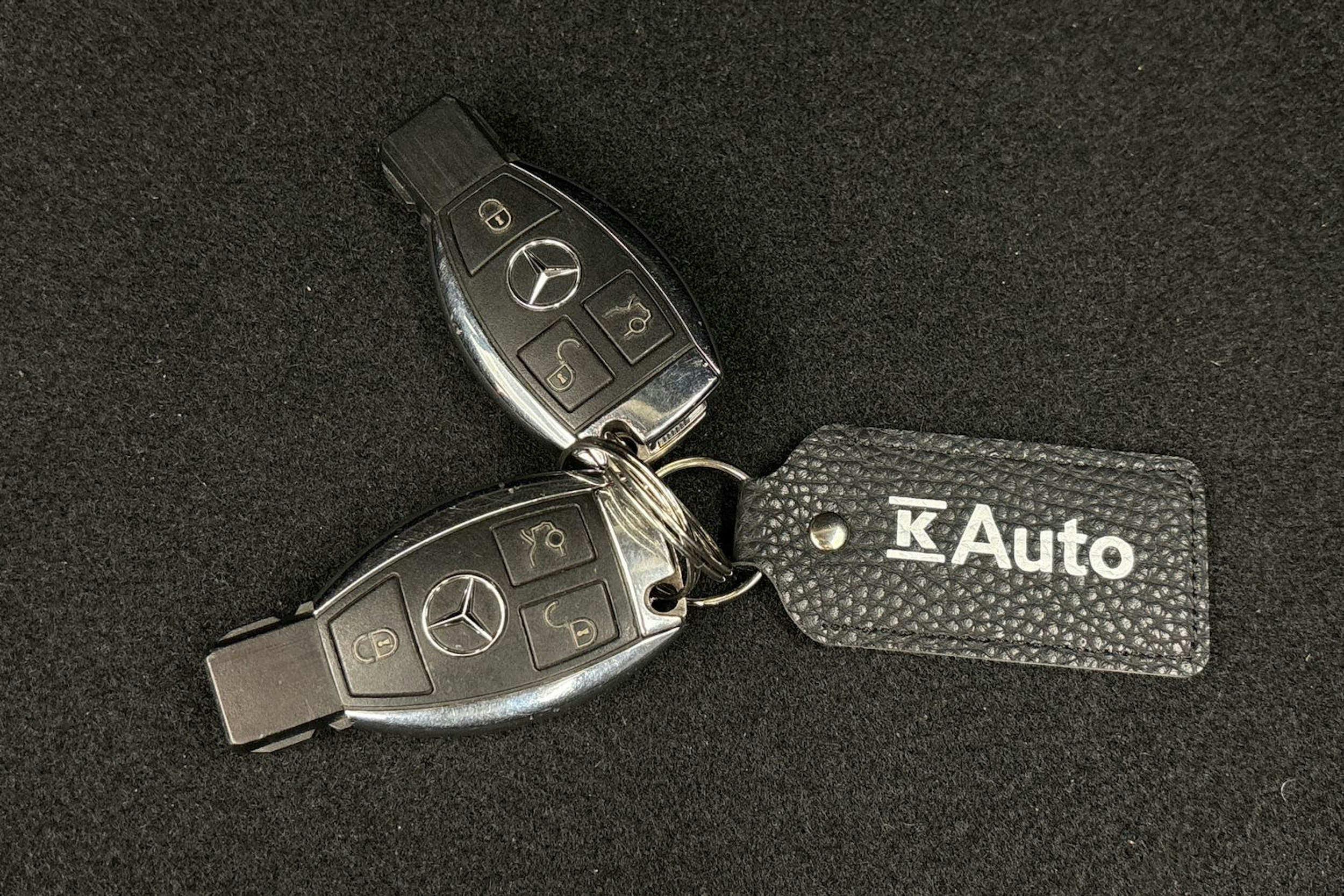 valkoinen Mercedes-Benz CLA 2017 kuva 24.