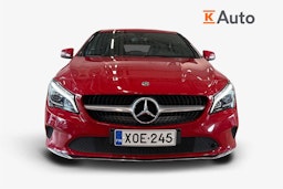 punainen Mercedes-Benz CLA 2017 kuva 4.