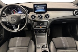 met. harmaa Mercedes-Benz CLA 2018 kuva 9.