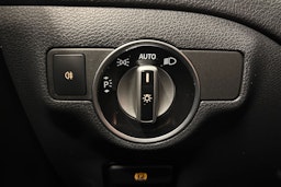 met. harmaa Mercedes-Benz CLA 2018 kuva 21.