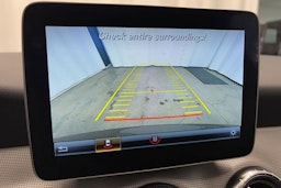 met. harmaa Mercedes-Benz CLA 2018 kuva 28.