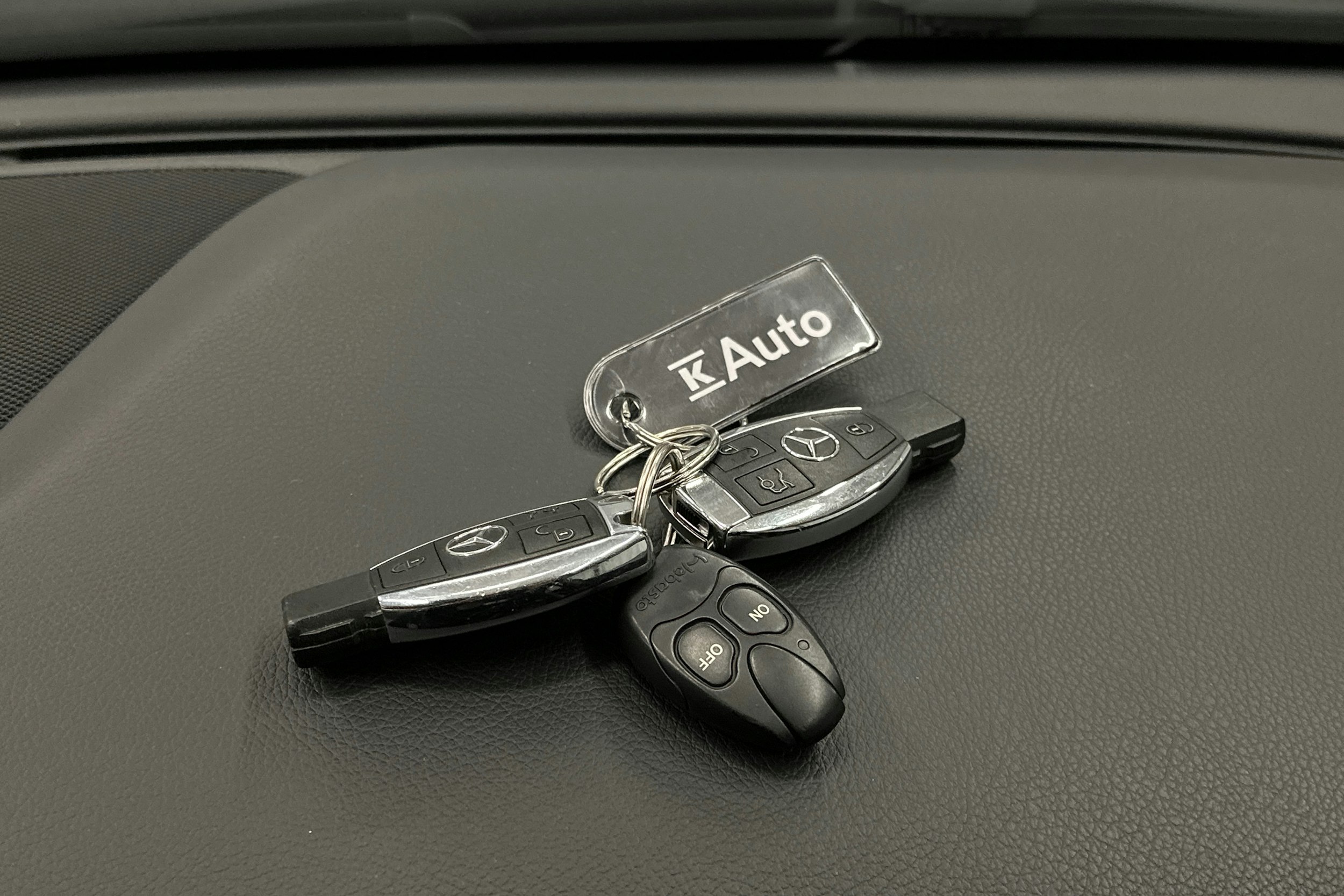 valkoinen Mercedes-Benz CLA 2018 kuva 26.