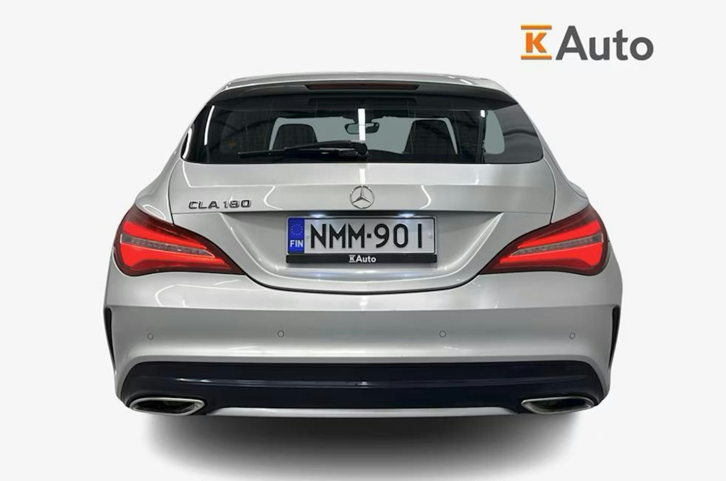 harmaa Mercedes-Benz CLA 2018 kuva 4.