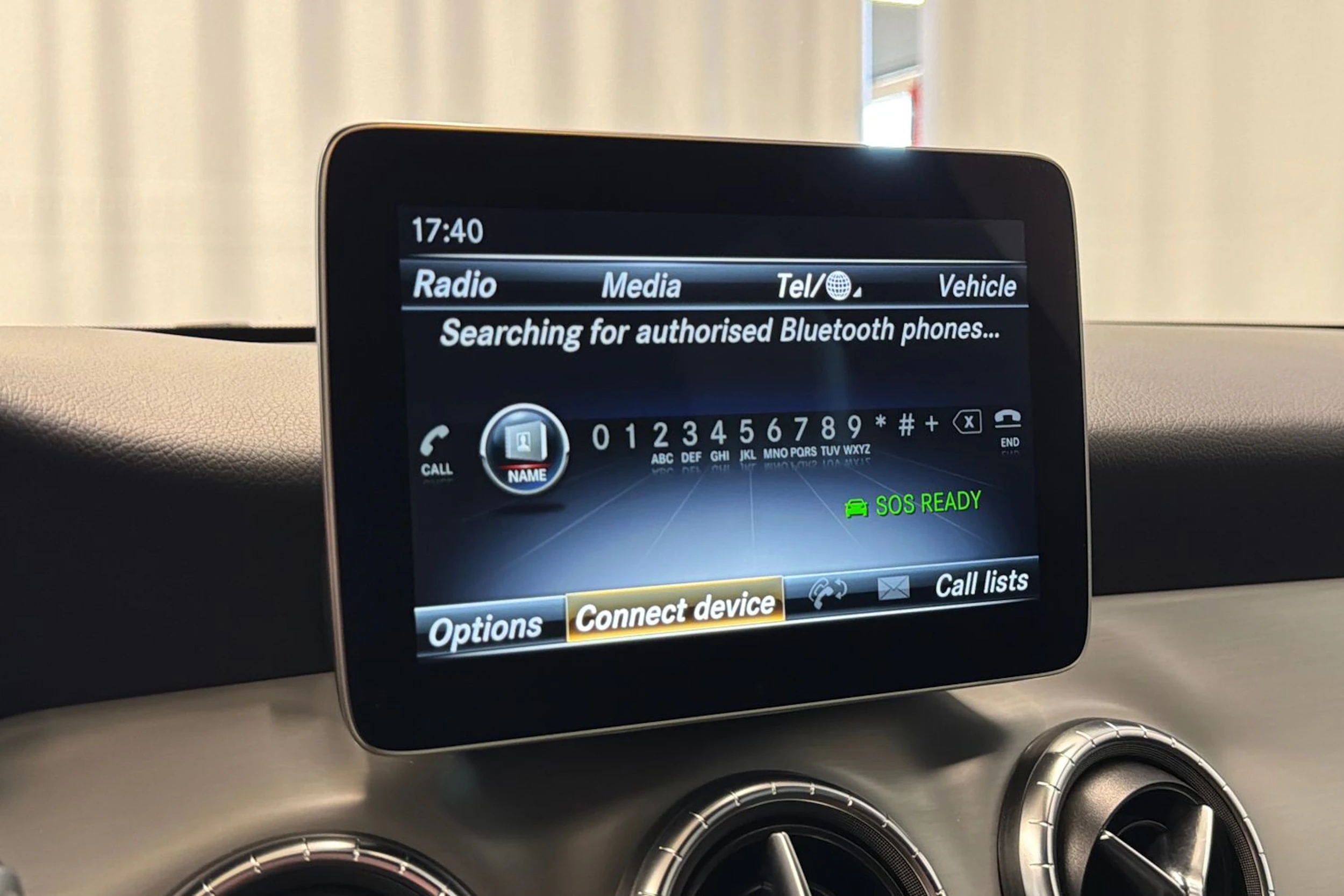 musta Mercedes-Benz CLA 2018 kuva 26.