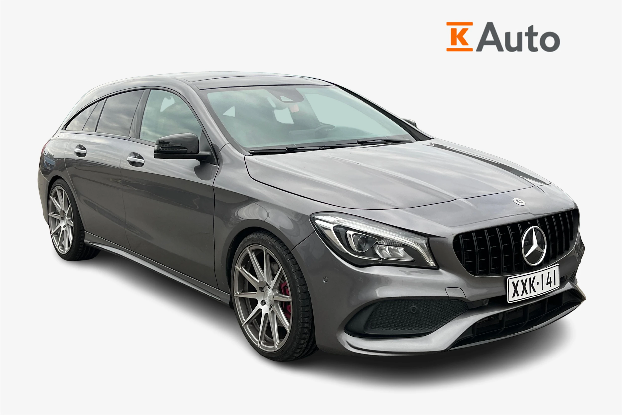 harmaa Mercedes-Benz CLA 2018 kuva 1.