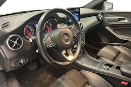 harmaa Mercedes-Benz CLA 2018 kuva 3.