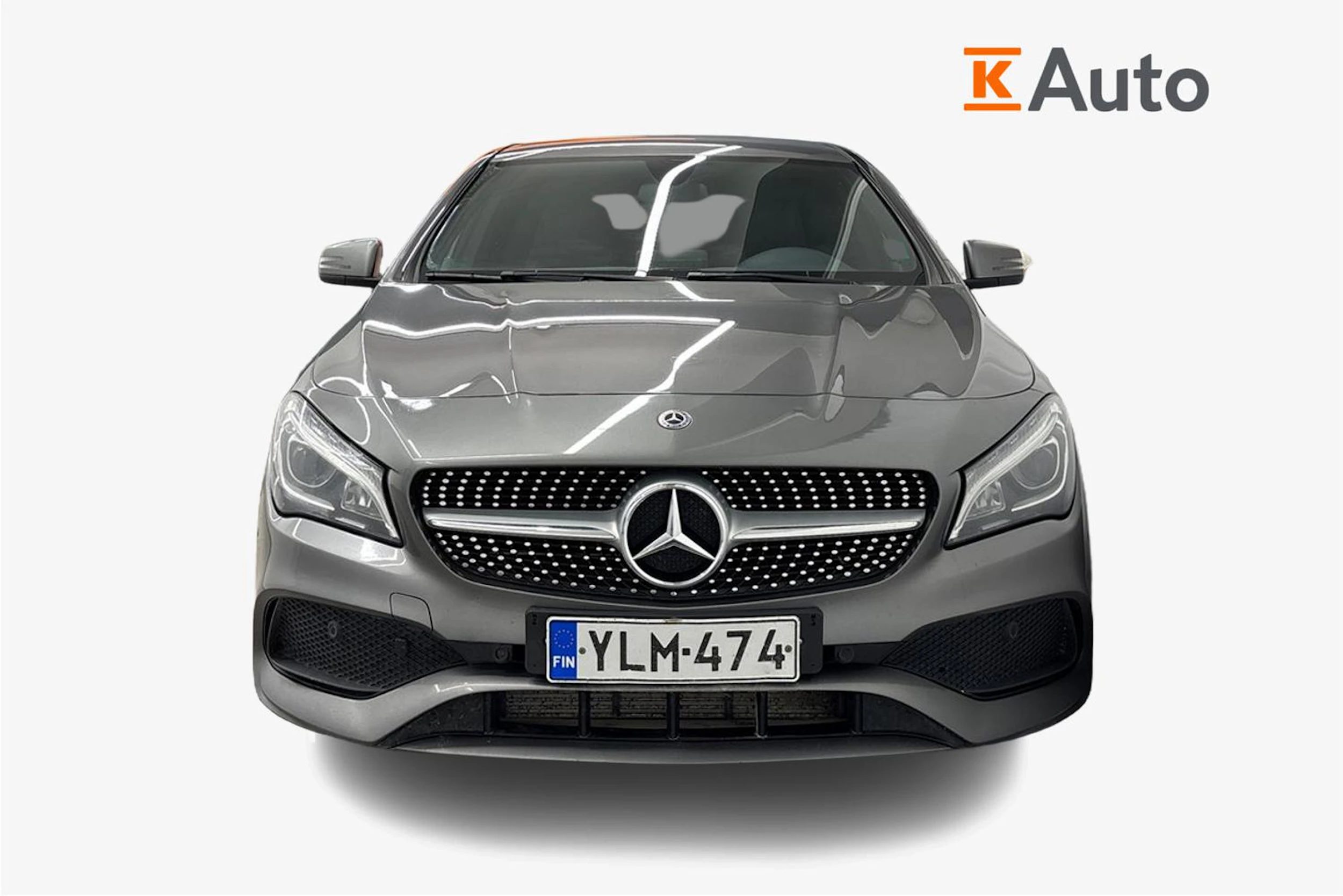 Harmaa Mercedes-Benz CLA 2018 kuva 4.