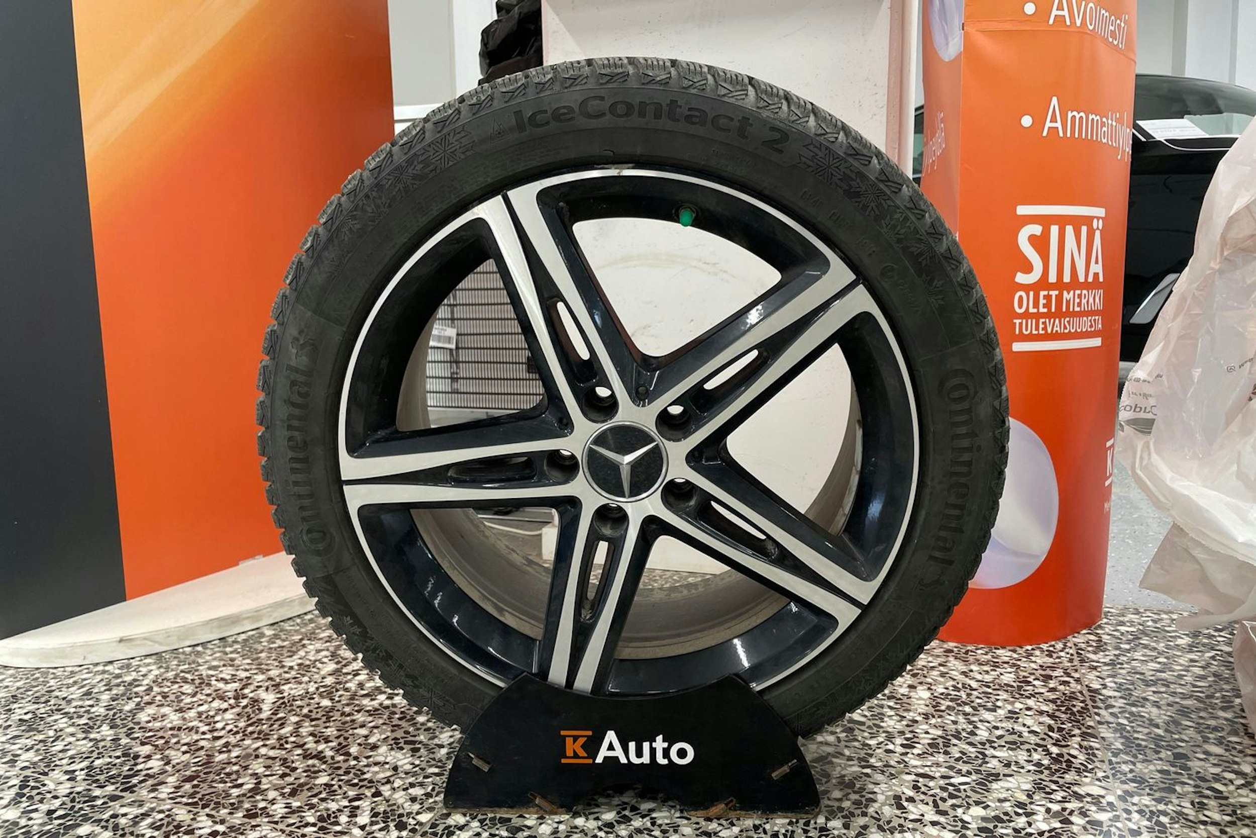 musta Mercedes-Benz CLA 2019 kuva 13.