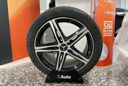 musta Mercedes-Benz CLA 2019 kuva 13.