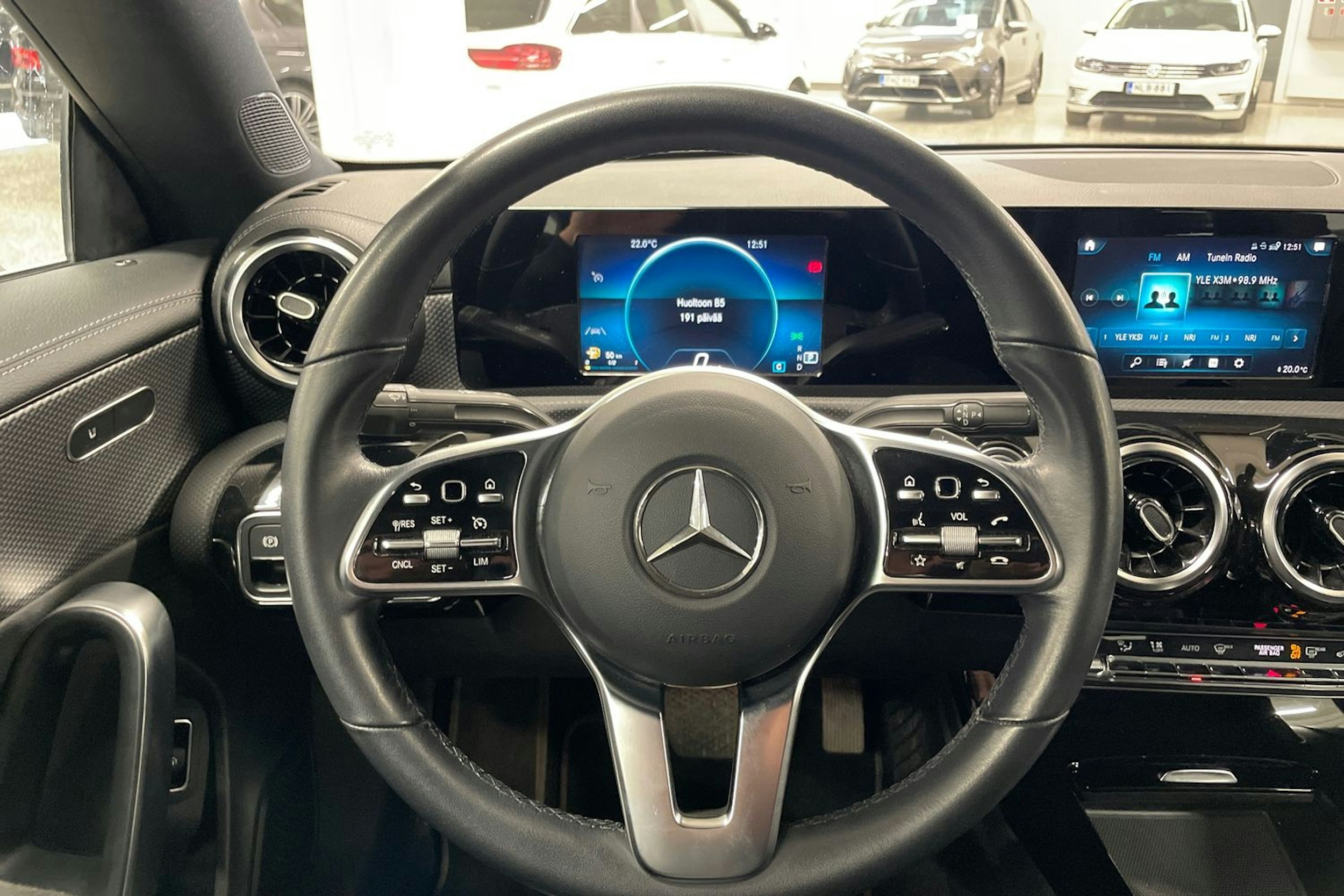 musta Mercedes-Benz CLA 2019 kuva 15.