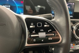 musta Mercedes-Benz CLA 2019 kuva 17.