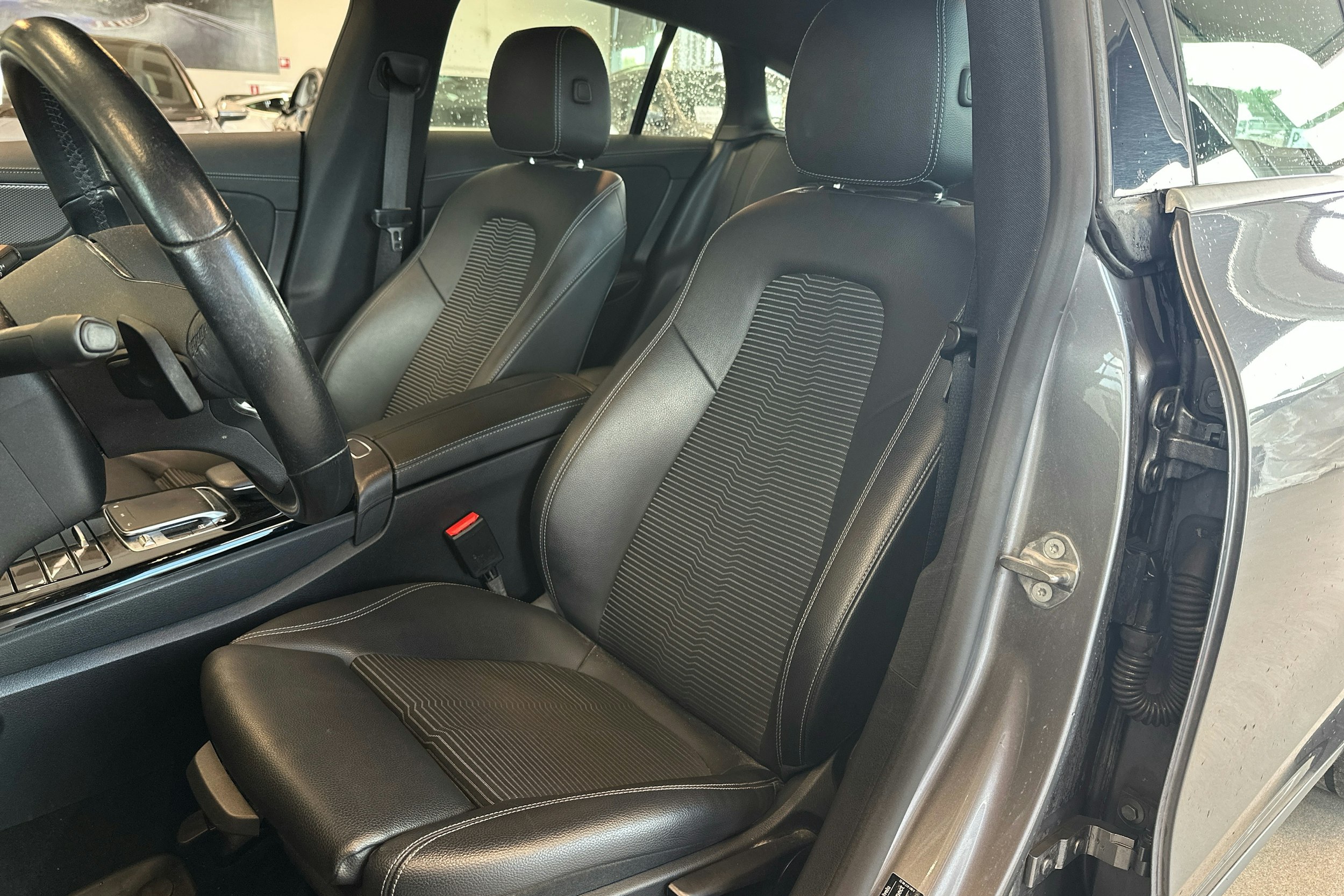 harmaa Mercedes-Benz CLA 2019 kuva 7.