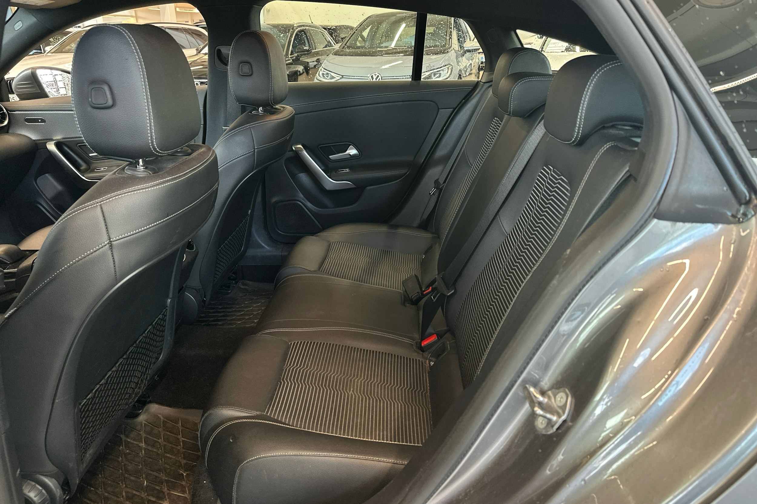 harmaa Mercedes-Benz CLA 2019 kuva 8.
