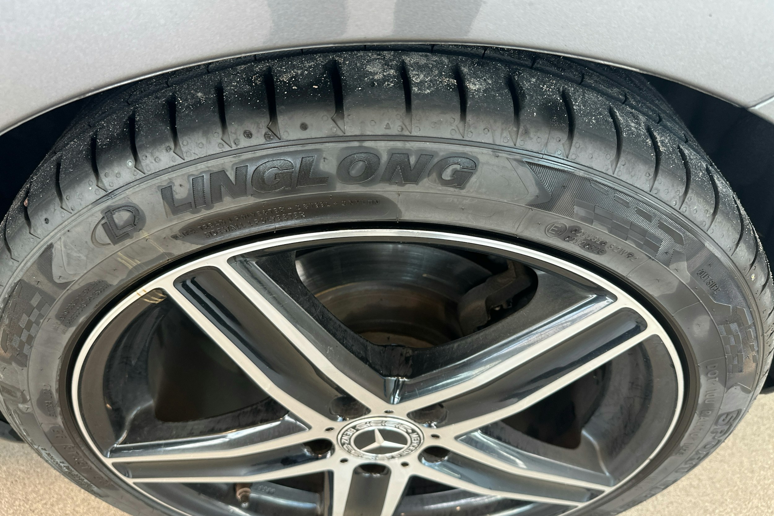 harmaa Mercedes-Benz CLA 2019 kuva 10.